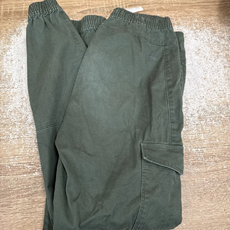 WOODS - Women's Cargo Joggers - MSRP $80: Green-women-4